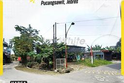 Tanah Kavling di Pucang Sawit Dijual dengan Luas 2080m2 Tanah Kavling di Pucang Sawit Dijual dengan Luas 2080m2
