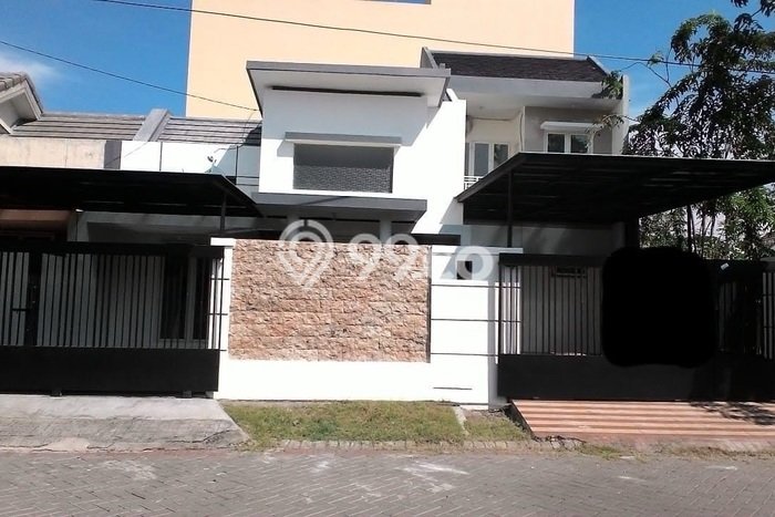 BEST CHOICE! Rumah di Pakuwon City, 3 KM, Akses Mall, LT 200m² Bangunan 210m² BEST CHOICE! Rumah di Pakuwon City, 3 KM, Akses Mall, LT 200m² Bangunan 210m²