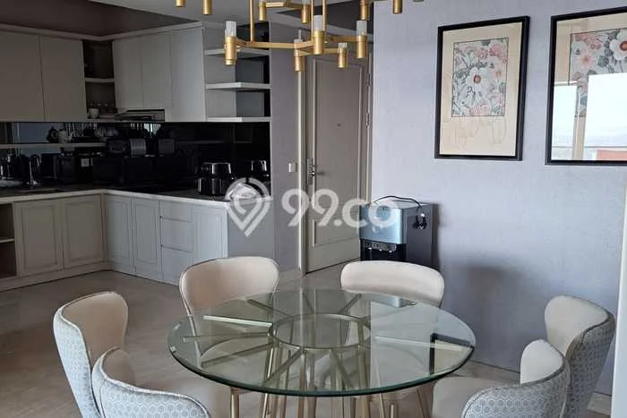 Disewakan Apartemen Ekonomis 3 BR di Tunjungan Surabaya Disewakan Apartemen Ekonomis 3 BR di Tunjungan Surabaya