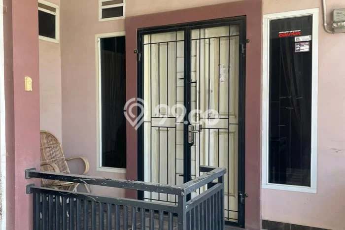 PRIME LOCATION! Rumah Strategis area Rancaekek, Luas 219m2m² Bangunan 100m2m² PRIME LOCATION! Rumah Strategis area Rancaekek, Luas 219m2m² Bangunan 100m2m²