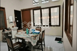 Rumah Mewah LB 200m2 Siap Huni Desain Elegan di Sarijadi, Bandung Rumah Mewah LB 200m2 Siap Huni Desain Elegan di Sarijadi, Bandung
