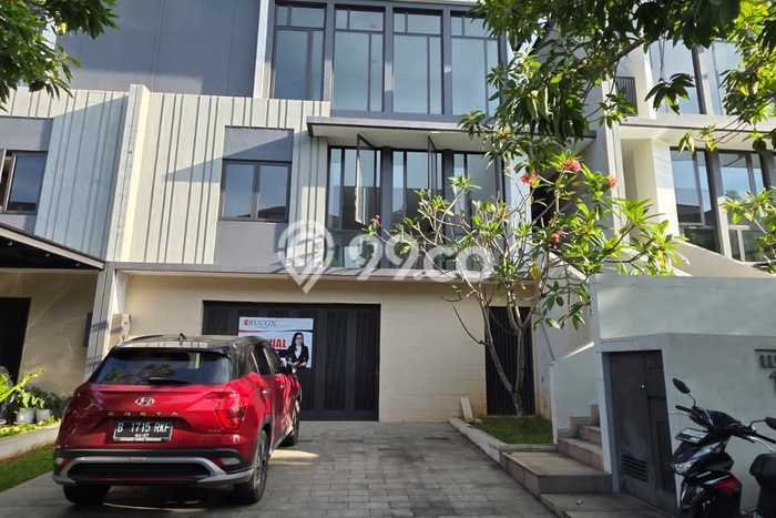 Rumah Elit LB 337m2 Siap Pakai Desain Elegan di BSD, Tangerang Rumah Elit LB 337m2 Siap Pakai Desain Elegan di BSD, Tangerang