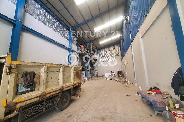 Disewakan Gudang di Pusat Kota Bandung Ramai Strategis Disewakan Gudang di Pusat Kota Bandung Ramai Strategis