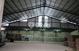 Disewakan Gudang komersial di Cimahi Selatan luas bangunan 700m2 Disewakan Gudang komersial di Cimahi Selatan luas bangunan 700m2