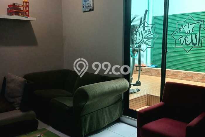 Rumah Mewah Siap Huni LT 128m2 di Serpong, Tangerang Selatan Rumah Mewah Siap Huni LT 128m2 di Serpong, Tangerang Selatan