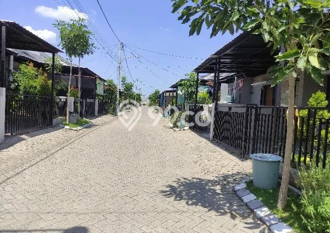 Jual Rumah Harga Miring Gresik Punya 2 KT & LT 60m2 Jual Rumah Harga Miring Gresik Punya 2 KT & LT 60m2