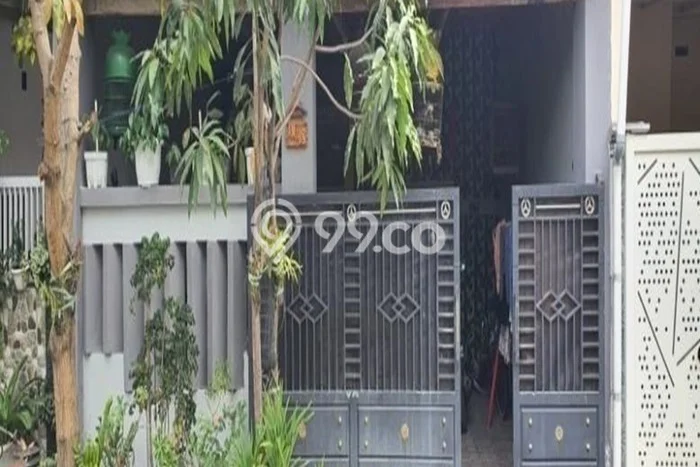 Rumah Sederhana Dijual Lokasi Sidoarjo 2 Kamar dengan LT 90m2 Rumah Sederhana Dijual Lokasi Sidoarjo 2 Kamar dengan LT 90m2