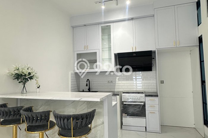 Rumah Modern LB/LT 140m2/121m2 Dijual Area BSD Kencana Loka, Tangerang Rumah Modern LB/LT 140m2/121m2 Dijual Area BSD Kencana Loka, Tangerang