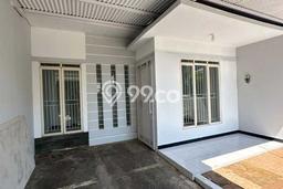 Rumah Minimalis 3 KT di Taman Kopo Indah Bandung Unfurnished Rumah Minimalis 3 KT di Taman Kopo Indah Bandung Unfurnished