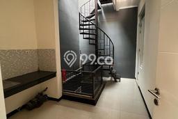 Jual Rumah Eksklusif 3 KT di Taman Kopo Indah, Bandung Jual Rumah Eksklusif 3 KT di Taman Kopo Indah, Bandung
