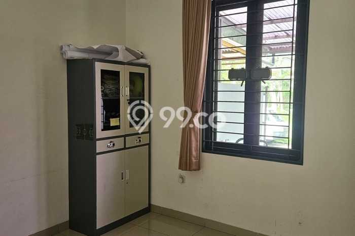 Rumah Modern 3 KT LT 266m2 di Taman Holis Indah Rumah Modern 3 KT LT 266m2 di Taman Holis Indah