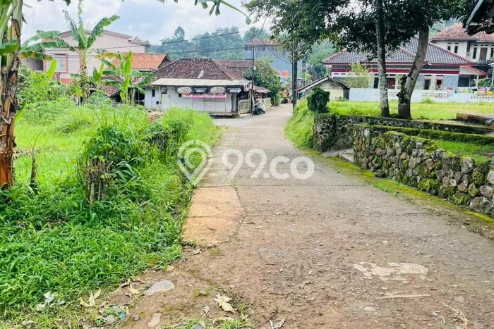 Lahan Kosong Dijual di Sumedang dengan Area 1552m2 Lahan Kosong Dijual di Sumedang dengan Area 1552m2