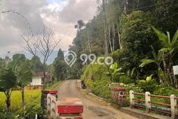 Tanah Kosong Dijual di Purwakarta dengan Area 979m2 Tanah Kosong Dijual di Purwakarta dengan Area 979m2