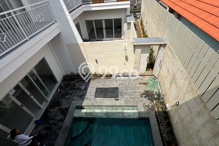 Vila Kawasan , Area 150m2m², Dekat Mudah Pusat Kota Vila Kawasan , Area 150m2m², Dekat Mudah Pusat Kota