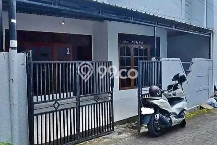 Disewakan Hunian Konsep Minimalis di Denpasar Barat Denpasar dengan 4 Kamar Disewakan Hunian Konsep Minimalis di Denpasar Barat Denpasar dengan 4 Kamar