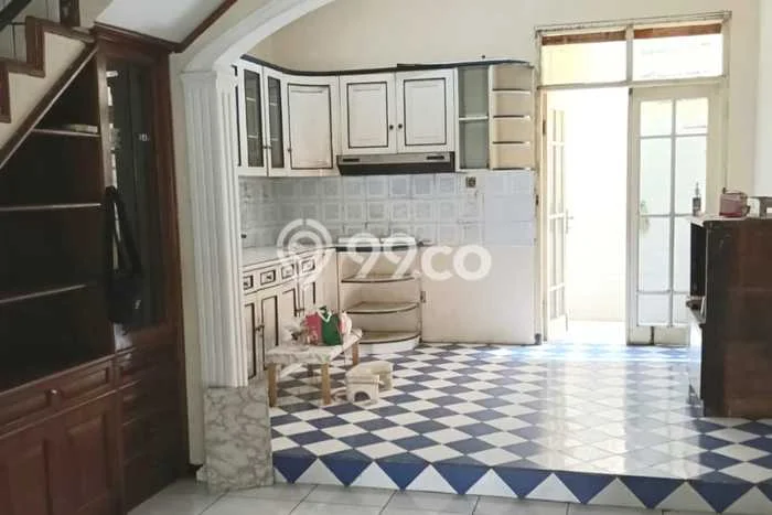 Rumah sewa siap huni 4 Kamar Tidur di Araya, Malang Rumah sewa siap huni 4 Kamar Tidur di Araya, Malang