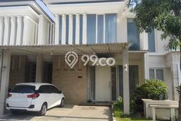 Rumah Elit Modern Tanpa Renovasi di Pakuwon City Surabaya Rumah Elit Modern Tanpa Renovasi di Pakuwon City Surabaya