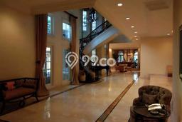Dijual Rumah Mewah Elegan Dengan View Eksklusif di Citraland, Surabaya Dijual Rumah Mewah Elegan Dengan View Eksklusif di Citraland, Surabaya