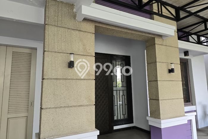 Rumah Luxury Modern Tanpa Renovasi di Waru Surabaya Rumah Luxury Modern Tanpa Renovasi di Waru Surabaya