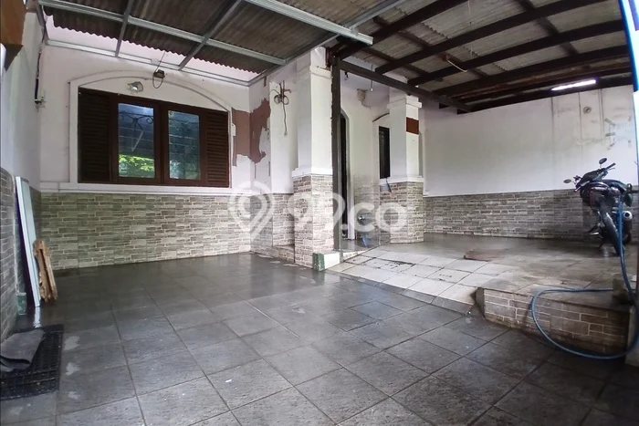 Disewakan! Rumah 2 Kamar Tidur &
1 Kamar Mandi di Graha Raya, Tangerang Selatan Disewakan! Rumah 2 Kamar Tidur &
1 Kamar Mandi di Graha Raya, Tangerang Selatan
