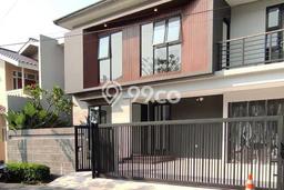 Rumah Elit LB 250m2 Siap Pakai Desain Elegan di Sektor 9-Bintaro, Tangerang Selatan Rumah Elit LB 250m2 Siap Pakai Desain Elegan di Sektor 9-Bintaro, Tangerang Selatan