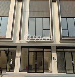 LOKASI PREMIUM! Ruko Kawasan , Luas 81m2m², Area Berkembang LOKASI PREMIUM! Ruko Kawasan , Luas 81m2m², Area Berkembang