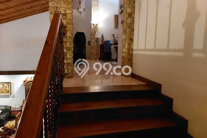Rumah Luxury Modern Tanpa Renovasi di Grogol Jakarta Barat Rumah Luxury Modern Tanpa Renovasi di Grogol Jakarta Barat