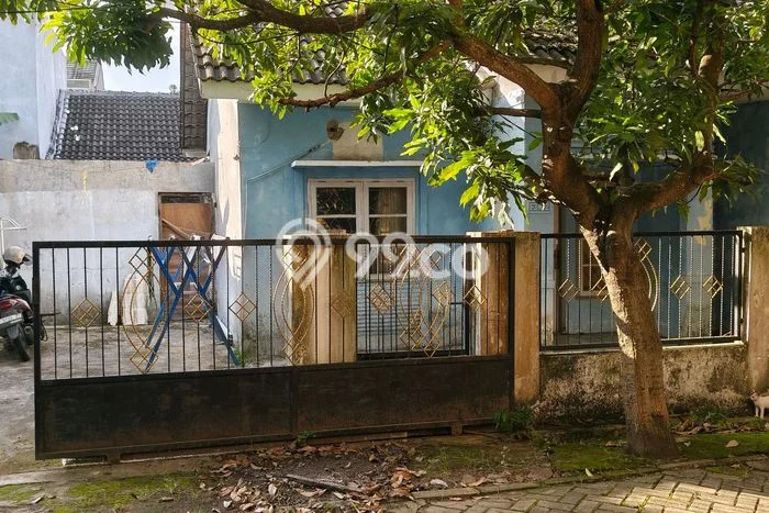 Jual Rumah Harga Miring Cibeber Punya 2 KT & LT 120m2 Jual Rumah Harga Miring Cibeber Punya 2 KT & LT 120m2