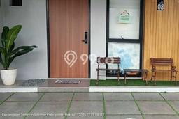 Disewakan! Rumah 2 Kamar Tidur &
2 Kamar Mandi di Bekasi, Bekasi Disewakan! Rumah 2 Kamar Tidur &
2 Kamar Mandi di Bekasi, Bekasi
