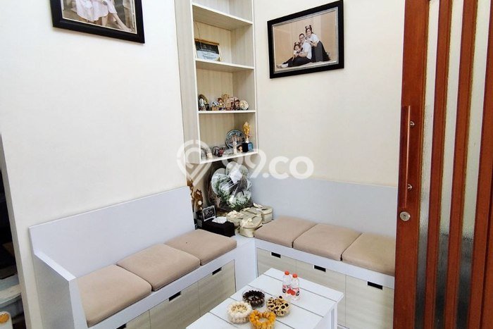 Dijual Cepat Rumah Bagus Siap Huni LB 180m2 di Sukun, Malang Dijual Cepat Rumah Bagus Siap Huni LB 180m2 di Sukun, Malang