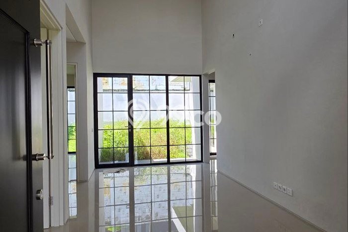 Dijual Rumah Luas Elegan Dengan View Cantik di Villa Puncak Tidar, Malang Dijual Rumah Luas Elegan Dengan View Cantik di Villa Puncak Tidar, Malang