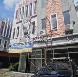 Unit Ruko Dijual di Tangerang LT 40m2 & LB 100m2 Unit Ruko Dijual di Tangerang LT 40m2 & LB 100m2