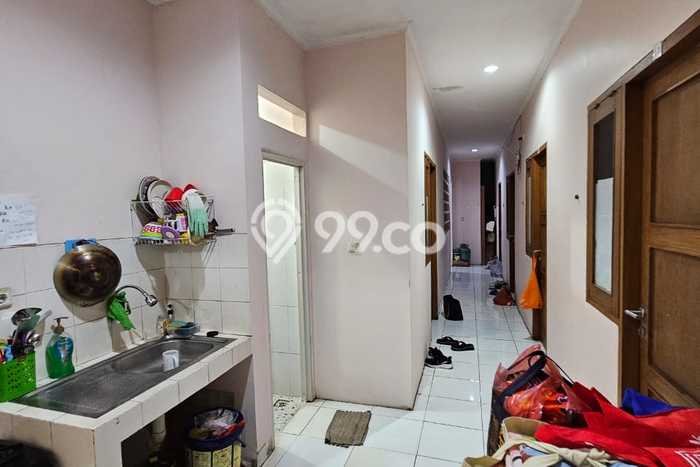 Unit Kost Dijual di Gading Serpong dengan 21 Kamar Area Ramai Unit Kost Dijual di Gading Serpong dengan 21 Kamar Area Ramai