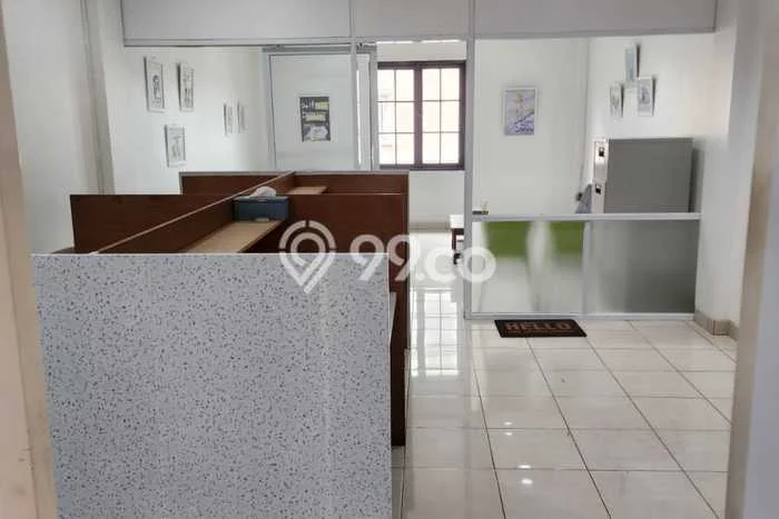 Ruko Dijual di Jakarta Selatan LT 75m2 & LB 250m2 Lokasi Terbaik! Ruko Dijual di Jakarta Selatan LT 75m2 & LB 250m2 Lokasi Terbaik!