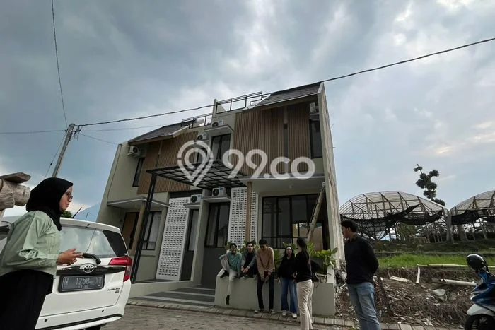 Dijual Hunian Rumah Terawat 3 KT di Batu, Malang Dijual Hunian Rumah Terawat 3 KT di Batu, Malang