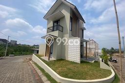 Hunian Cantik Modern Lb 80m2 di Batu, Batu Hunian Cantik Modern Lb 80m2 di Batu, Batu