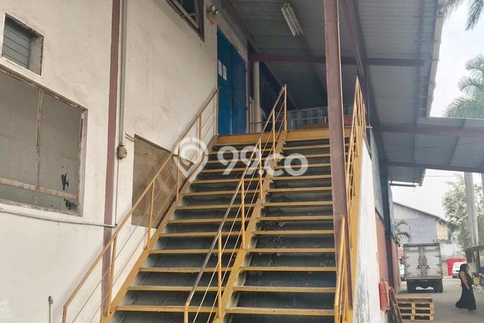 AREA SUPER PREMIUM! Gudang Kawasan Cibitung, Luas 3500m2m², Prospek Pembeli AREA SUPER PREMIUM! Gudang Kawasan Cibitung, Luas 3500m2m², Prospek Pembeli
