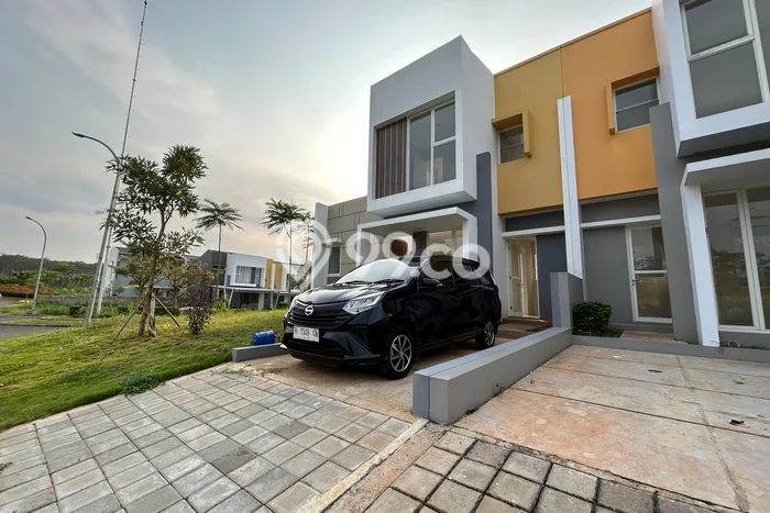 FEATURED! Rumah Asri di BSB City, LT 194m2m² Bangunan 68m2m² FEATURED! Rumah Asri di BSB City, LT 194m2m² Bangunan 68m2m²