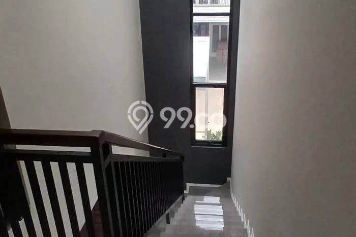 Rumah Modern 4 Kamar LT 107m2 di Kademangan Rumah Modern 4 Kamar LT 107m2 di Kademangan