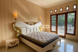 Dijual Rumah Luas Elegan Dengan View Cantik di BSD Nusaloka, Tangerang Dijual Rumah Luas Elegan Dengan View Cantik di BSD Nusaloka, Tangerang