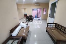 Jual Rumah Mewah Megah Dengan View Eksklusif di Gading Serpong, Tangerang Jual Rumah Mewah Megah Dengan View Eksklusif di Gading Serpong, Tangerang