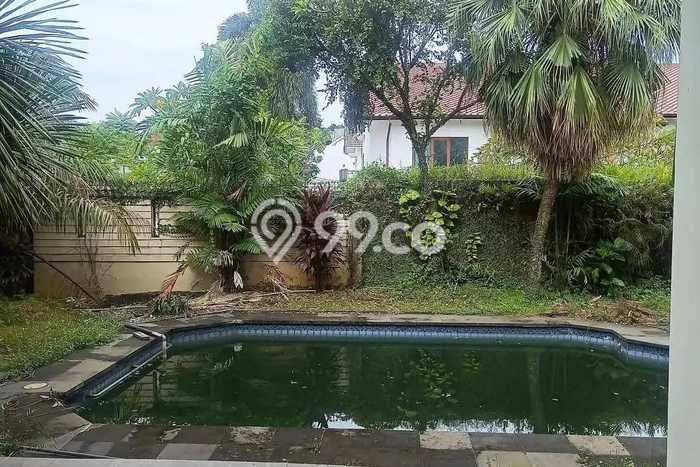 Ready to Use! Premium House LT 833m2 Desain Elegan di Kemang Ready to Use! Premium House LT 833m2 Desain Elegan di Kemang