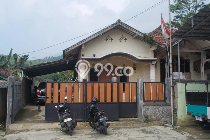 Dijual Rumah Murah di Cijeruk Bogor Harga Rp 300 Juta LT 435m2 Dijual Rumah Murah di Cijeruk Bogor Harga Rp 300 Juta LT 435m2