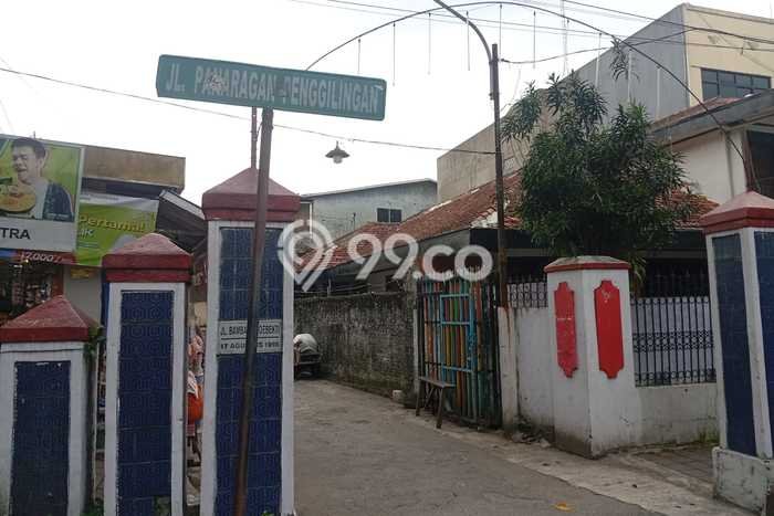Rumah Kost untuk Dijual di Bogor Tengah dengan 0 KT, 15 KM, Luas 800m2 Rumah Kost untuk Dijual di Bogor Tengah dengan 0 KT, 15 KM, Luas 800m2