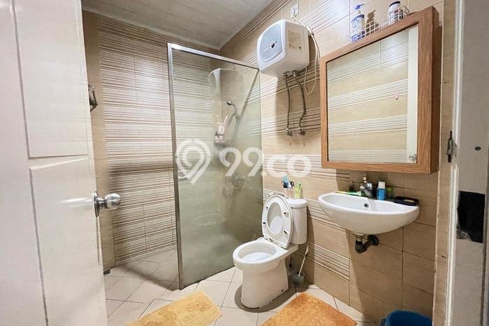 Jual Rumah Mewah Elegan Dengan View Eksklusif di Graha Padma, Semarang Jual Rumah Mewah Elegan Dengan View Eksklusif di Graha Padma, Semarang