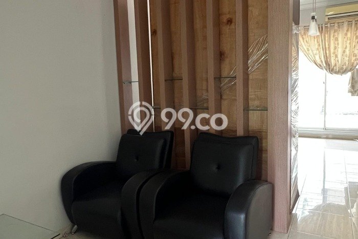 Rumah di Alam Sutera, 3 KT, Dekat Pusat Kota, Luas 200m² Bangunan 210m² Rumah di Alam Sutera, 3 KT, Dekat Pusat Kota, Luas 200m² Bangunan 210m²