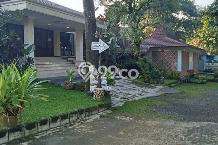 Rumah Luxury Modern Tanpa Renovasi di Cibubur Depok Rumah Luxury Modern Tanpa Renovasi di Cibubur Depok