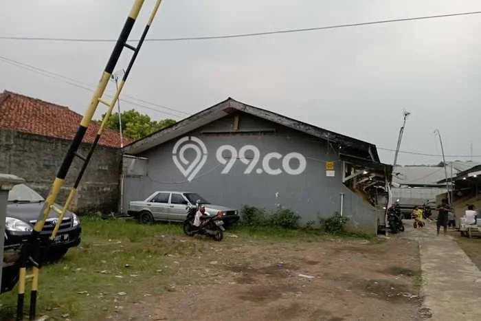 Unit Kost Dijual di Cibinong dengan 19 Kamar Tidur & Luas Bangunan 1400m2 Unit Kost Dijual di Cibinong dengan 19 Kamar Tidur & Luas Bangunan 1400m2
