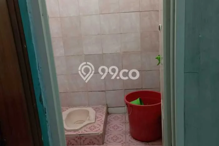 Kost Dijual Lokasi Beji, Depok, Spesifikasi 20 Kamar Tidur dan Luas 120m2 Kost Dijual Lokasi Beji, Depok, Spesifikasi 20 Kamar Tidur dan Luas 120m2