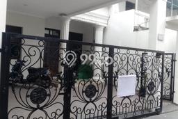 For Sale Hunian Rumah Nyaman 4 KT di Pondok Kelapa, Jakarta Timur For Sale Hunian Rumah Nyaman 4 KT di Pondok Kelapa, Jakarta Timur